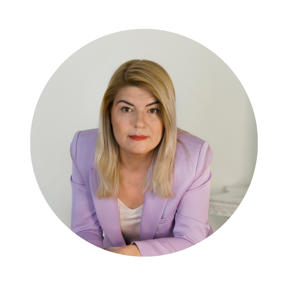 Andreea+Mureseanu-3.png